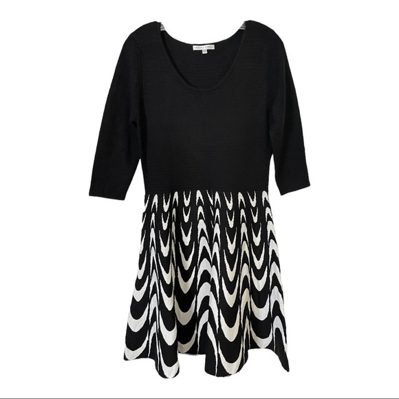 Sandra Darren Black White Wavy Pattern Fit & Flare A-Line Knit Sweater Dress L‎ - Picture 1 of 9